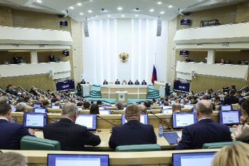 Η ρωσική Ανω Βουλή επικύρωσε χτες ομόφωνα την αναστολή της επικύρωσης της Συνθήκης για την Πλήρη Απαγόρευση των Πυρηνικών Δοκιμών