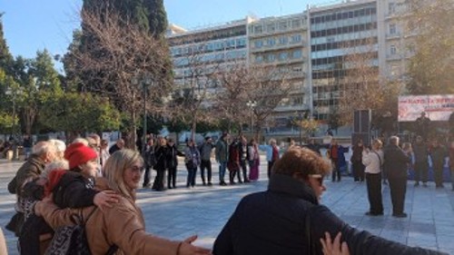 Αθήνα: Δυνατά ακούστηκε η κραυγή από την πλατεία Συντάγματος