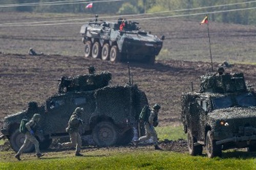 Από τη μεγάλη ΝΑΤΟική άσκηση στον κρίσιμο «Διάδρομο Σουβάλκι», στα σύνορα Πολωνίας - Λιθουανίας