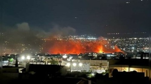 Και πάλι εργοστάσια στις φλόγες, αυτήν τη φορά στο Μενίδι