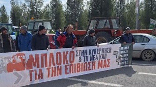 Με ψηλά το κεφάλι αποχωρούν οι αγρότες από το μπλόκο της Γυρτώνης στη Λάρισα