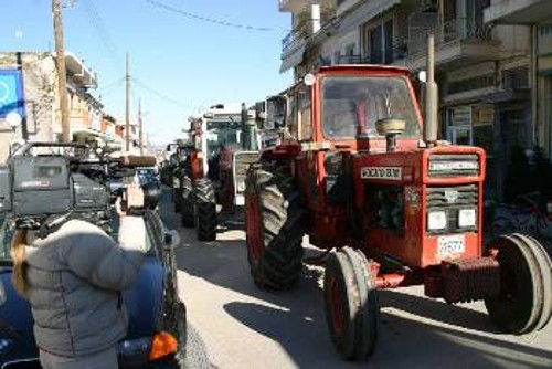 Αποψη από τις κινητοποιήσεις των μικρομεσαίων αγροτών την προηγούμενη βδομάδα