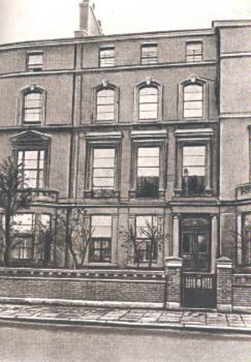Το σπίτι στο Λονδίνο στο οποίο έζησε ο Ενγκελς από τον Οκτώβρη του 1894 μέχρι το θάνατό του