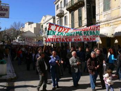 Από κινητοποίηση αγροτών και ξενοδοχοϋπαλλήλων