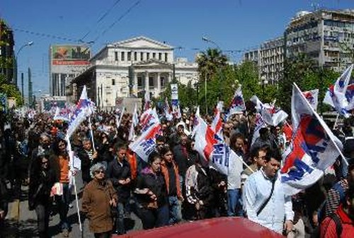 Από την πορεία στον Πειραιά