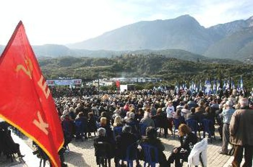 Χιλιάδες αγωνιστές της ΕΑ και του ΔΣΕ, εργαζόμενοι και νεολαίοι, τίμησαν την επέτειο της ανατίναξης της Γέφυρας στο Γοργοπόταμο, την Κυριακή