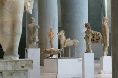 Νέο Μουσείο Ακρόπολης: Το νομικό του καθεστώς ως ΝΠΔΔ έχει τις «ρίζες» του στην πρώτη «αποκόλληση» κρατικών μουσείων από τις «μητρικές» Εφορείες Αρχαιοτήτων στον Οργανισμό του 2003