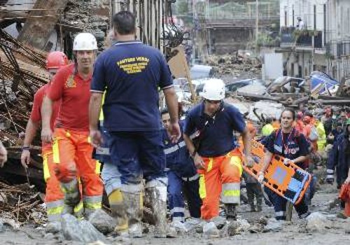 Μεγάλες οι καταστροφές στη Σικελία