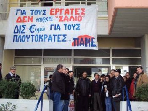 Καθημερινές και πολύμορφες είναι οι παρεμβάσεις των ταξικών δυνάμεων για την απεργία