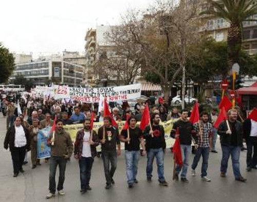 Από την παγκρήτια πορεία στα Χανιά και την αμερικανοΝΑΤΟική βάση της Σούδας