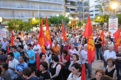 Από τη χτεσινή συγκέντρωση στο Αγρίνιο