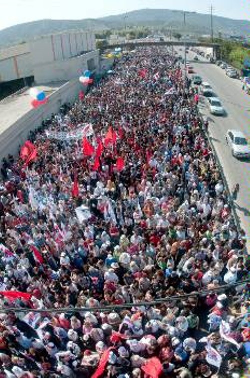 Η συγκέντρωση στη «Χαλυβουργία». Προς Αθήνα