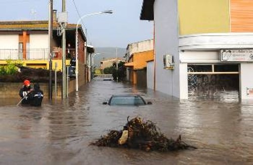 Τα μπαζωμένα ρέματα στη Σαρδηνία πήραν την ...εκδίκησή τους