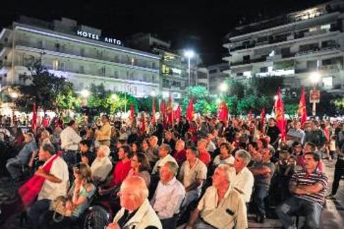 Από τη συγκέντρωση του ΚΚΕ στο Αγρίνιο