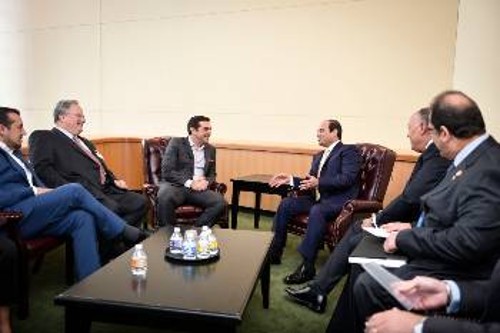 Σταθερά στις προτεραιότητες του εγχώριου κεφαλαίου ο άξονας Ελλάδας - Κύπρου - Αιγύπτου και Ισραήλ (φωτ. από τη συνάντηση του Αλ. Τσίπρα με τον Αιγύπτιο Πρόεδρο)