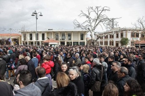 Η μεγάλη συγκέντρωση στη Χίο