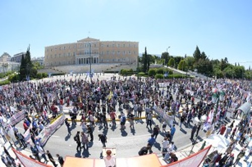 2η απεργία μέσα σε έναν μήνα με αίτημα την απόσυρση του νομοσχεδίου Χατζηδάκη