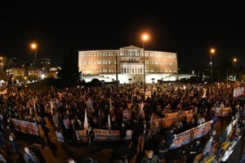 Πανεργατικά συλλαλητήρια οργανώνονται στην Αθήνα και σε άλλες πόλεις