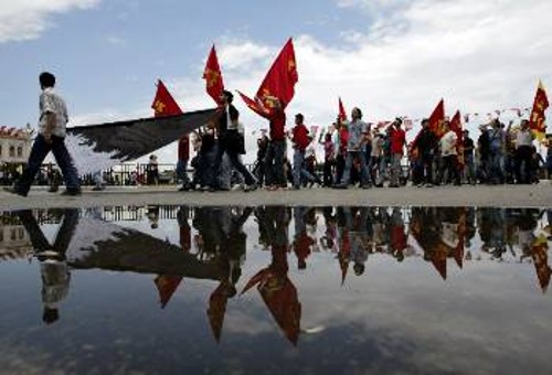 Η διαδήλωση εναντίον της συνόδου του ΝΑΤΟ ήταν «η μεγαλύτερη τα τελευταία χρόνια», σημειώνει ο ΓΓ του ΚΚ Τουρκίας