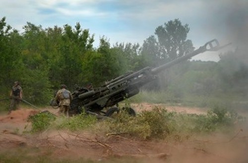 Αμερικανικά οβιδοβόλα M777 στην περιφέρεια του Ντονέτσκ