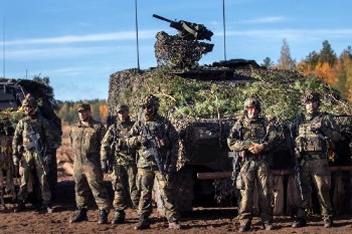 Οι γερμανικές Ενοπλες Δυνάμεις θα στείλουν 4.800 στρατιώτες στη Λιθουανία μέχρι το 2027