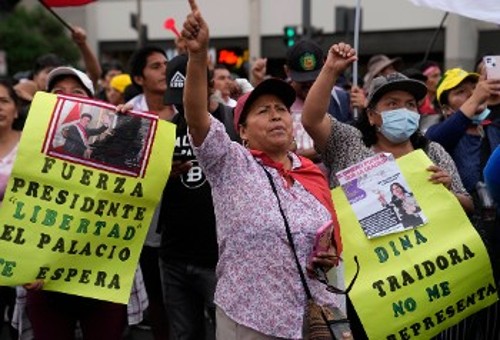 Από τις διαδηλώσεις υποστηρικτών του αποπεμφθέντος σοσιαλδημοκράτη Προέδρου, Π. Καστίγιο