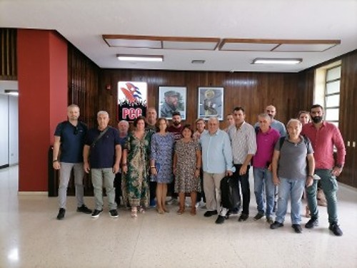 Από τη συνάντηση στην έδρα της ΚΕ του ΚΚ Κούβας